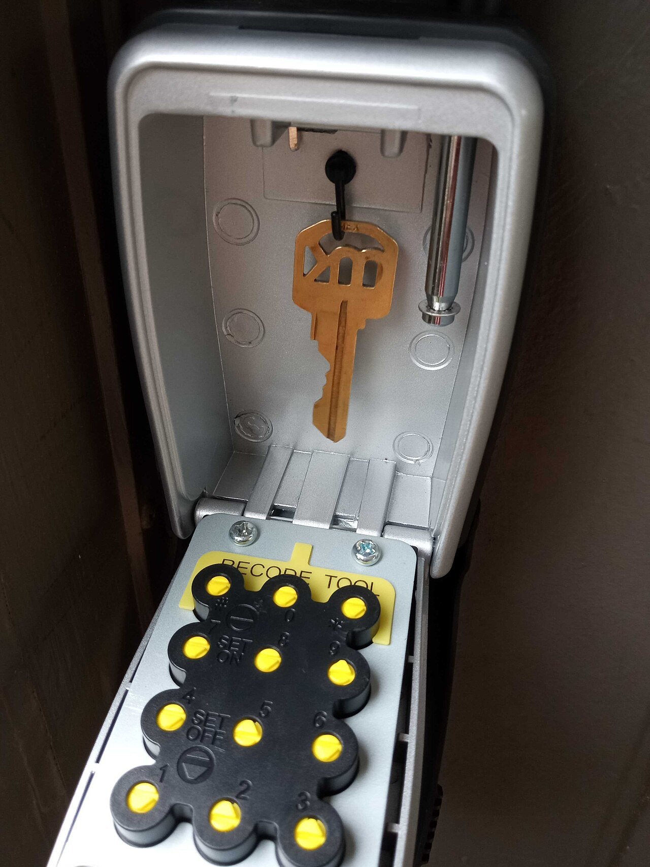 Digital Locks & Key Boxes